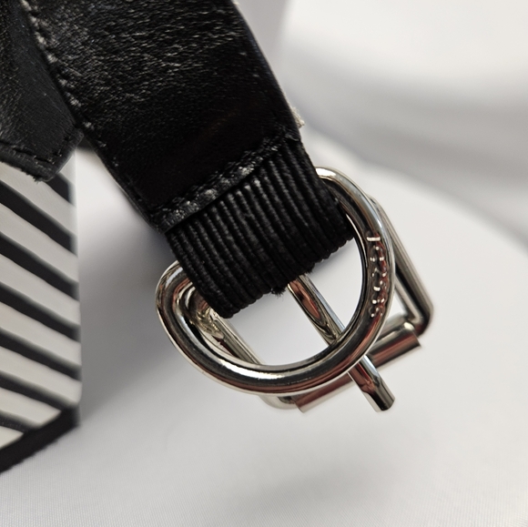 So chic! Tamara London, "Bethie" black and white shoes sz 37 - Picture 10 of 12